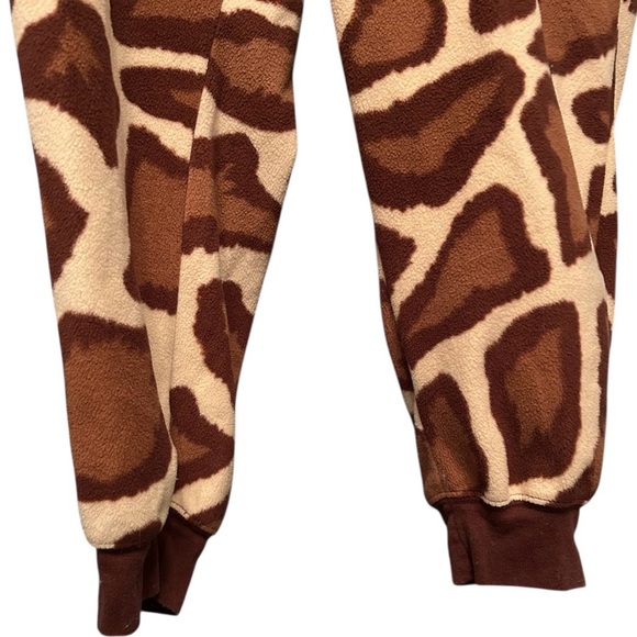 Nick & Nora Giraffe Hooded Pajama – Size XXL – Cozy One-Piece - Picture 5 of 10